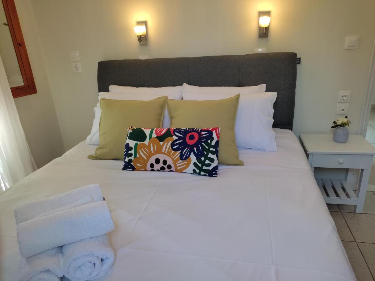 Dafnes Hotel Skopelos Town Bagian luar foto