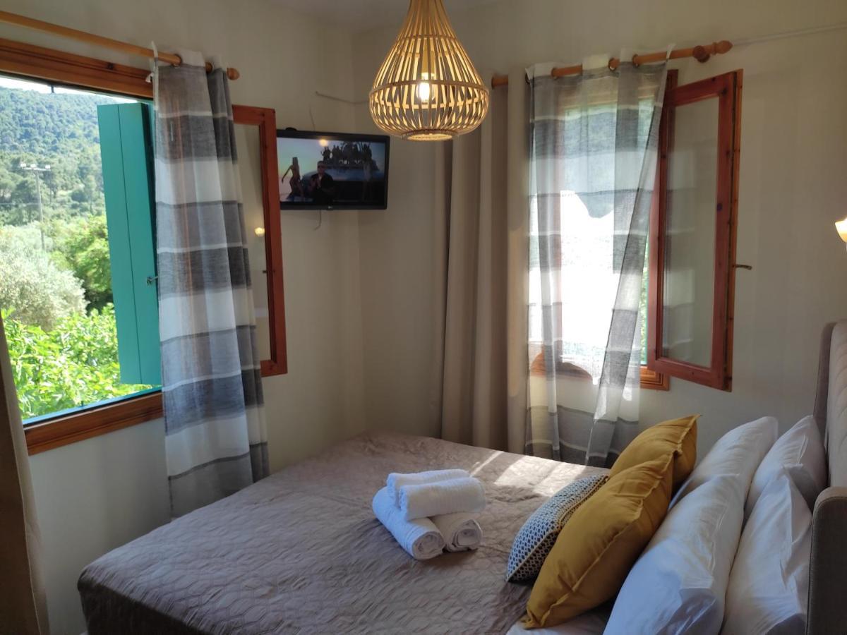 Dafnes Hotel Skopelos Town Bagian luar foto