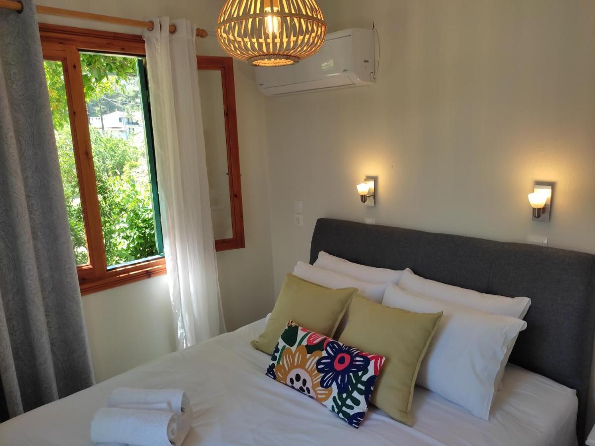 Dafnes Hotel Skopelos Town Bagian luar foto